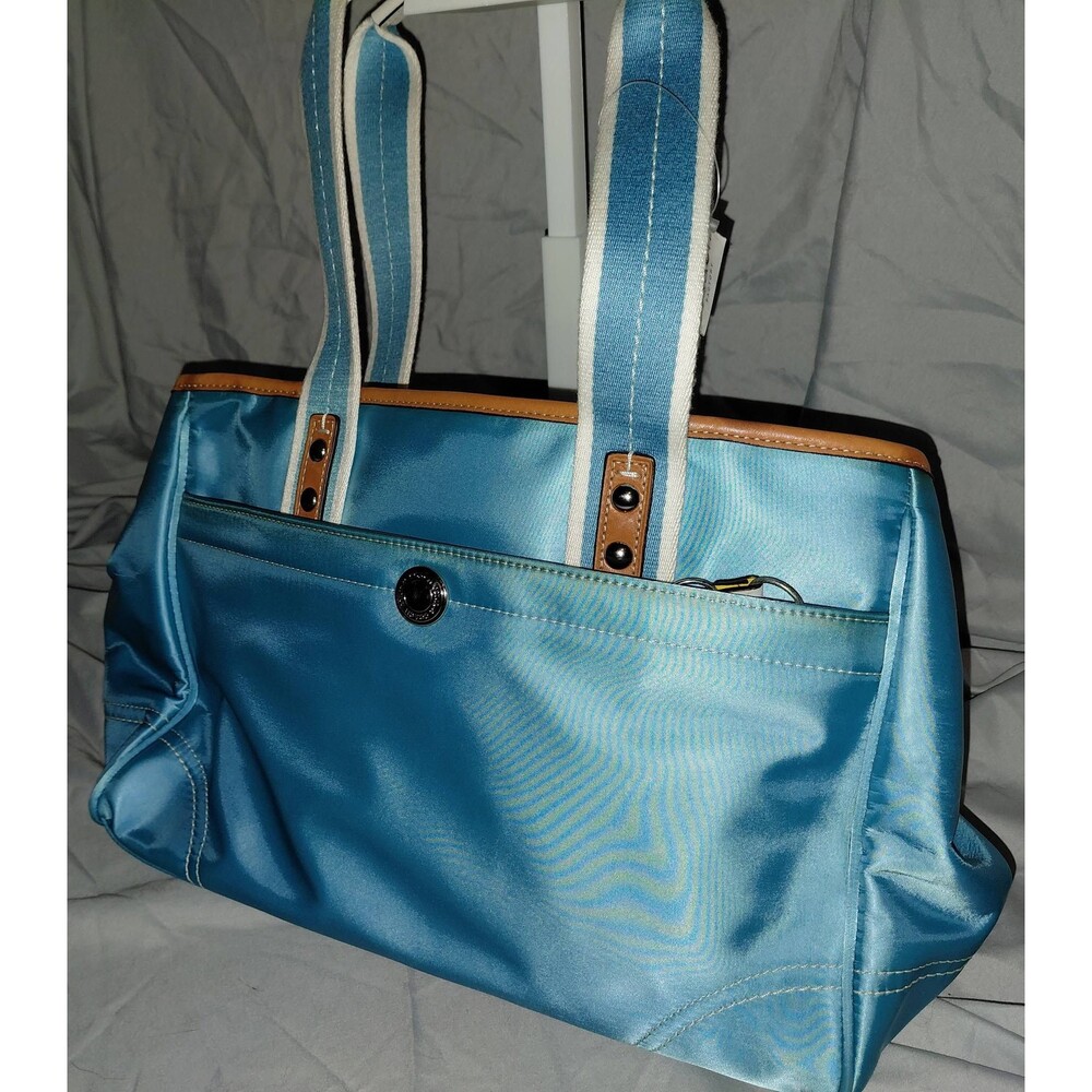 Coach Hamptons Shopper Satchel